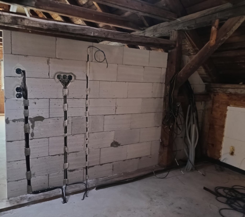 Domovní elektroinstalace